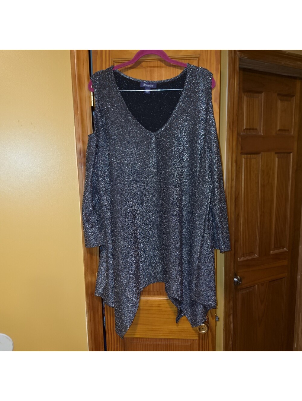 Roamans Plus Size 22/24 Metallic Silver Glitter Cold Shoulder Tunic Top Shimmer